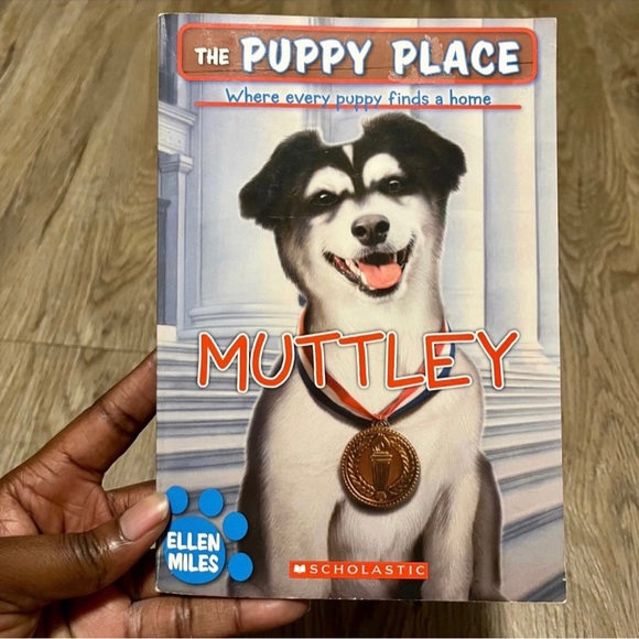 Puppy Paperback Chapter Books (3) - Picture 5 of 11